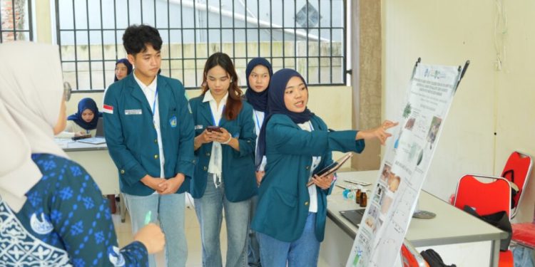 Riset Festival 2025 Resmi Dibuka, Mahasiswa Unila Tampilkan Inovasi untuk Indonesia Emas 2045