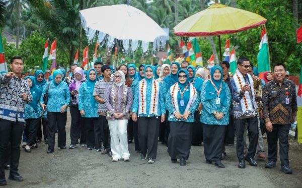 Desa TAPIS Hadir di Tanggamus, PKK Provinsi Lampung Dorong Kesejahteraan dari Akar Desa