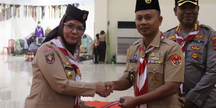 Dandim 0410/KBL Menjadi Inspektur Upacara Penutupan Pembina Pramuka