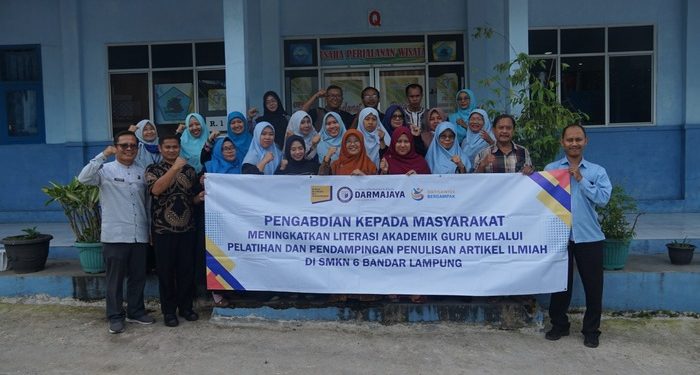 IIB Darmajaya Dorong Guru SMKN 6 Bandar Lampung Tingkatkan Literasi Akademik