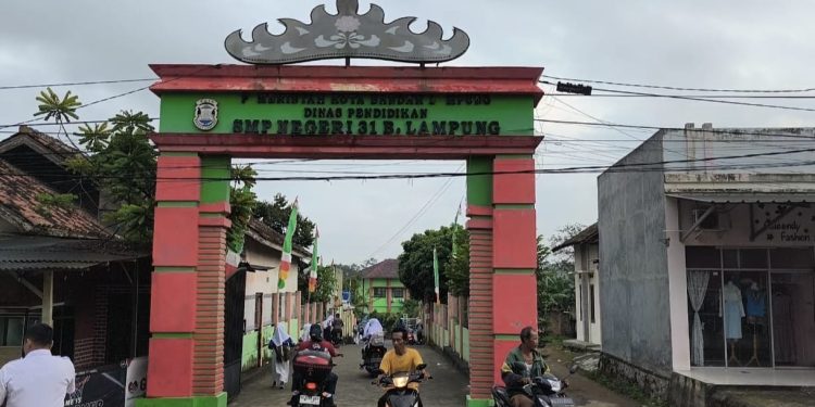 Siswa SMPN 31 Bandar Lampung yang Keracunan MBG Mulai Masuk Sekolah