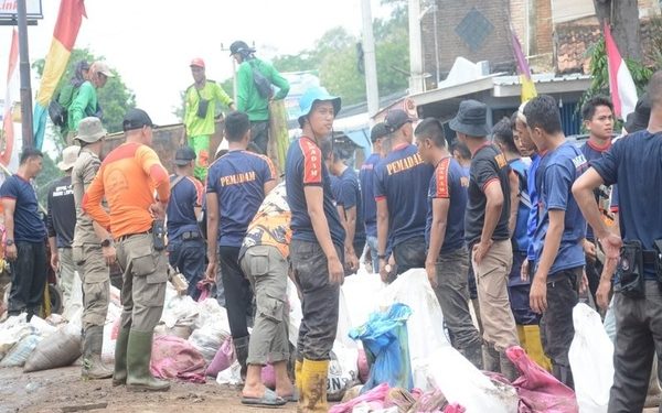 Banjir Rendam 1.271 Rumah, Pemkot Bandar Lampung Langsung Bantu Warga