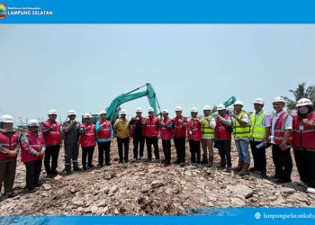 Kemenko Pangan Tinjau Progres Kampung Nelayan Merah Putih di Lampung Selatan