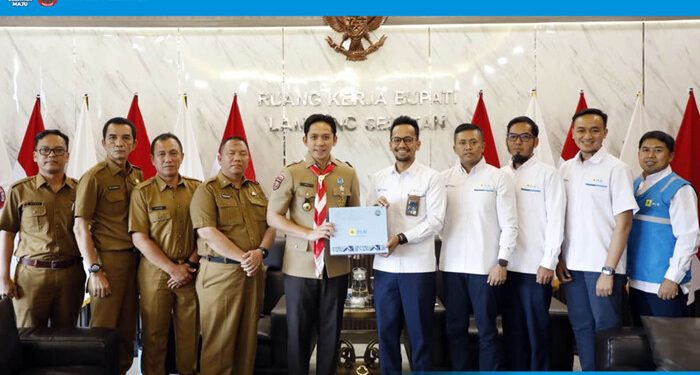 Bupati Egi Kawal Program Pasang Baru Listrik Gratis, Pastikan Warga Tak Tertinggal dari Daerah Lain