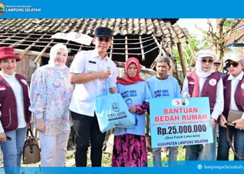 Wanita Filantropi Indonesia Bedah Rumah di Lampung Selatan, Bupati Egi: Gotong Royong adalah Kekuatan Kita