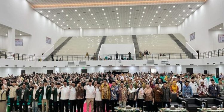 Hadiri KKN Tematik di UIN Gusdur, Rektor UIN RIL Apresiasi dan Mengajak Refleksi tentang Nilai Agama dengan Pemberdayaan Masyarakat