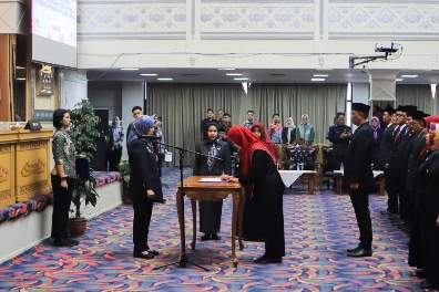 Gubernur Lampung Lantik Pejabat Administrator, Pengawas, dan Fungsional