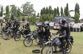 Antisipasi Aksi Unjuk Rasa, Polres Lampung Utara Gelar Simulasi