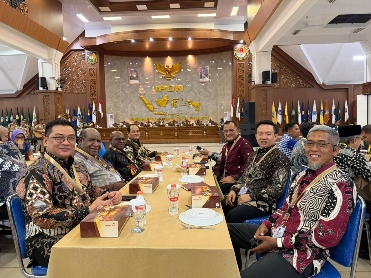 Sekdaprov Lampung Ikuti Retreat Nasional Sekda, Kemendagri Dorong Penguatan Sinergi Pusat dan Daerah