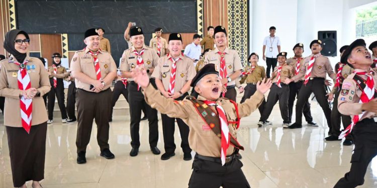 Ketua Mabicab Nanda Indira Lepas 86 Peserta Kontingen Kwarcab Pesawaran pada Perhelatan Jambore Daerah ke-VII