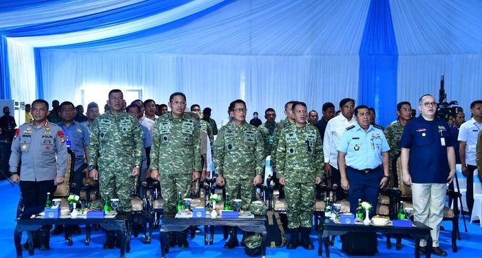 Pangdam XXI/Radin Intan Hadiri Panen Raya Kedelai Bersama Menteri Pertahanan RI