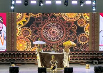 Peserta Fest Kreasi GTK 2025 Dihibur Aksi Pentas Seni