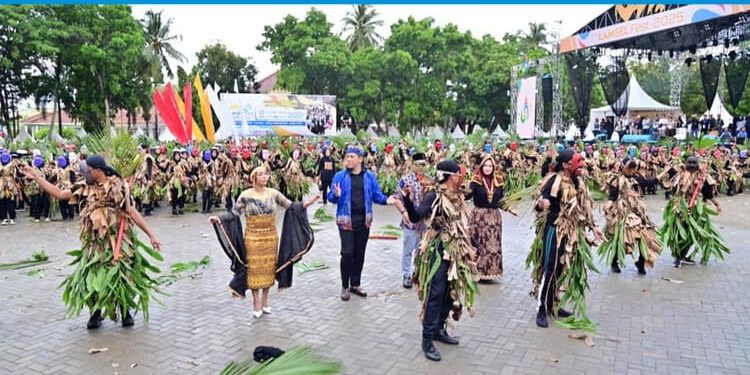 6.573 Peserta Guncang Kalianda! Pawai Budaya Terbesar Sepanjang Sejarah Warnai HUT ke-69 Lampung Selatan
