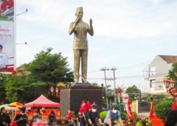 Camat & SaPA Labuhan Ratu Berwisata di Taman Kuiliner UMKM Bung Karno