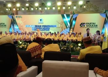Bahlil Lahadalia Lantik Pengurus Golkar Lampung 2025–2030