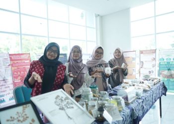 Mahasiswa Saintek UIN RIL Tunjukkan Inovasi dalam Academic Expo IC-HaSTI
