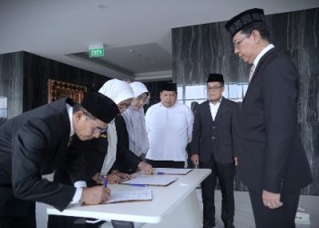 Rektor UIN RIL Lantik Tiga Pejabat Eselon III