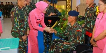 Brimob Lampung Gelar Syukuran HUT ke-80, Berikan Tali Asih kepada Personel Sakit dan Berprestasi