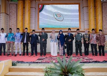Wagub Jihan Hadiri Peringatan 100 Tahun Pondok Modern Darussalam Gontor