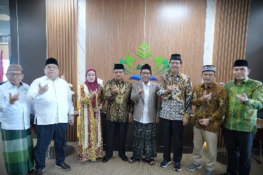 Rektor UIN Raden Intan Lampung: Pesantren dan Santri Penjaga Peradaban, Pilar Kemajuan Bangsa