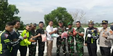 Dua Prajurit Korem 043/Gatam Amankan 90 Ribu Butir Ekstasi dari Lakalantas Misterius di Km 136 Tol Trans Sumatera