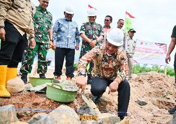 Peletakan Batu Pertama Gedung Koperasi Merah Putih Kedondong, Wabup Pesawaran Dorong Penguatan Ekonomi Desa