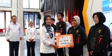 Pemprov Lampung Berikan Bonus untuk Peraih Emas PON Beladiri 2025