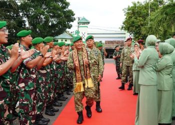 Danrem 043/Garuda Hitam Tekankan Disiplin Dan Hindari Pelanggaran Dalam Kunker Ke Kodim 0427/Way Kanan