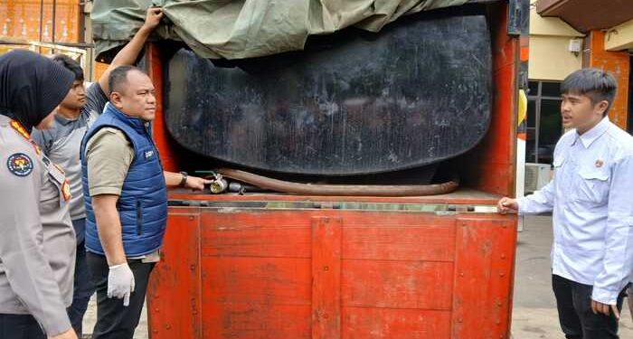 Modus Gunakan Barkot Illegal, 3 Penimbun Bio Solar Pakai Tangki Diatas Truk Ditangkap