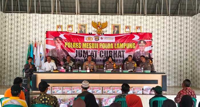 Satlantas Polres Mesuji dan Polsek Way Serdang Gelar Jumat Curhat