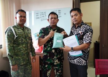 Dandim 0411/KM Serahkan 194.631 Butir Ekstasi Hasil Temuan Projurit Kodam XXI/RI kepada Polda Lampung