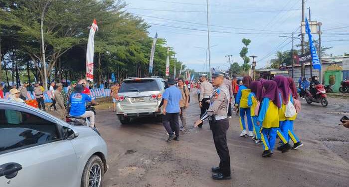 Polres Mesuji Lakukan Pengamanan Ribuan Peserta Jalan Sehat HUT Mesuji