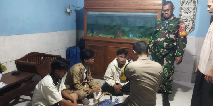 Sinergi TNI/POLRI Bersama Elemen Masyarakat Redam Aksi Tawuran Antar Pelajar