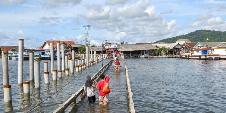 Pemkot Bandar Lampung Perketat Pengawasan Pesisir Jelang Ancaman Rob
