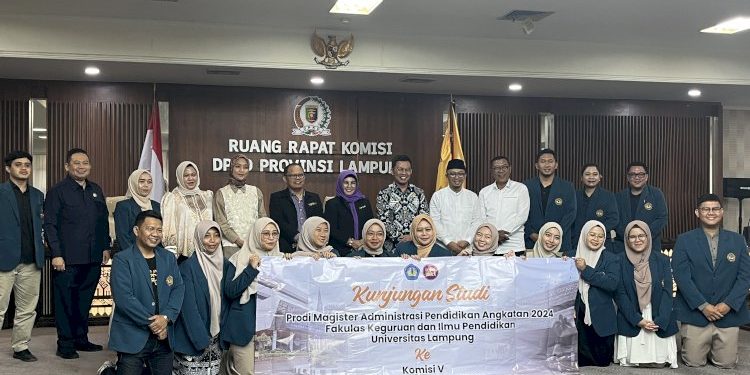 Bertemu Komisi V DPRD Lampung, Mahasiswa Magister FKIP Unila Bahas Isu Pendidikan