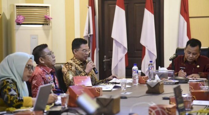 Ketua Komisi V DPRD Lampung Hadiri Rapat Forum Komunikasi UHC Semester I 2025