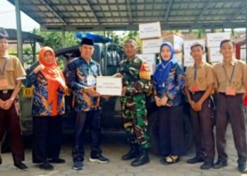 SMPN 17 Bandar Lampung Bantu Korban Terdampak Bencana Sumatra