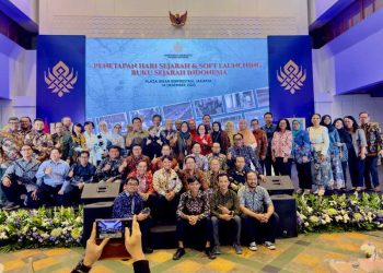 Dosen UIN RIL Terlibat Dalam Tim Penulis Sejarah Nasional Indonesia