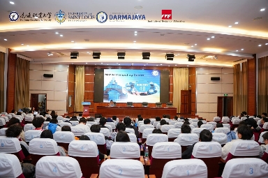 Dosen Sistem Komputer IIB Darmajaya Paparkan Riset IoT dalam Lecture Exchange di NTVU Tiongkok