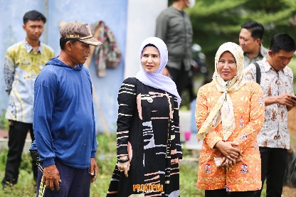 Bupati Pesawaran Tinjau Kerusakan Pasar Trikora Akibat Angin Kencang, Pastikan Perbaikan Dilakukan Segera