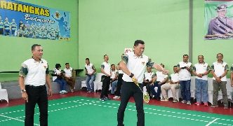 Pangdam XXI/Radin Inten Buka Turnamen Bulutangkis Hari Juang TNI AD TA 2025
