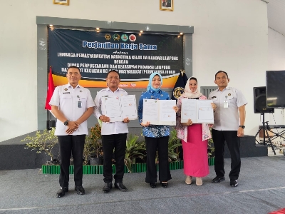 Dukung Pemenuhan Hak Literasi Warga Binaan, Pemprov Lampung Teken Kerja Sama dengan Lapas Narkotika dan PKBM Nusa Indah