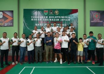 Pangdam XXI/Radin Inten Tutup Turnamen Bulu Tangkis Kodam XXI/RI
