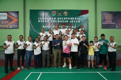 Pangdam XXI/Radin Inten Tutup Turnamen Bulu Tangkis Kodam XXI/RI