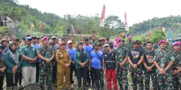 Kolaborasi Pemkot Bandarlampung dan Brigif 4 Mar/BS dalam Apel Grebek Sungai