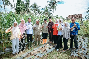 Kunjungi Tanggamus, Gubernur Mirza bersama Wagub Jihan Pastikan Implementasi Program Unggulan Desaku Maju