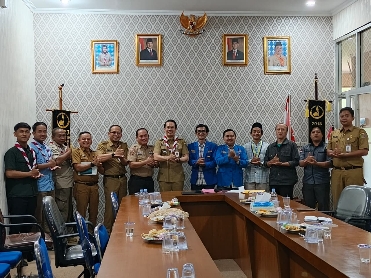 Pramuka dan PMII Lampung Kolaborasi Sedekah Oksigen, Tanam Mangrove untuk Selamatkan Pesisir