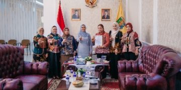 Purnama Wulan Sari Mirza Serahkan Surat Penugasan, Ni Ketut Dewi Resmi Jabat Plt Ketua TP PKK Lampung Tengah