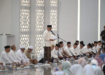 Gelar Istighosah Kubro di Masjid Raya Al-Bakrie, Pemprov Lampung Panjatkan Doa untuk Keselamatan Bangsa