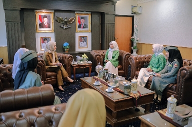 PW Fatayat NU Provinsi Lampung Audiensi dengan Wagub Jihan, Perkuat Sinergi Pemberdayaan Perempuan dan Kemanusiaan